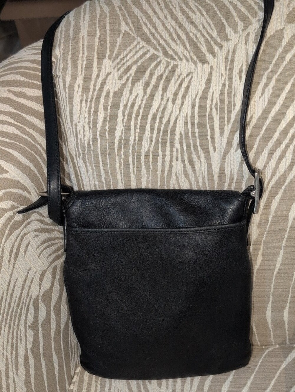 Vintage Coach Legacy Flap Crossbody Bag No. L21-9588 - Picture 7 of 14